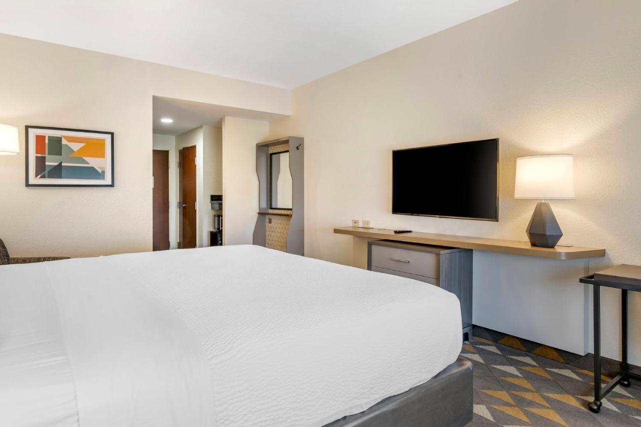 Holiday Inn Louisville Airport South By Ihg Exterior foto