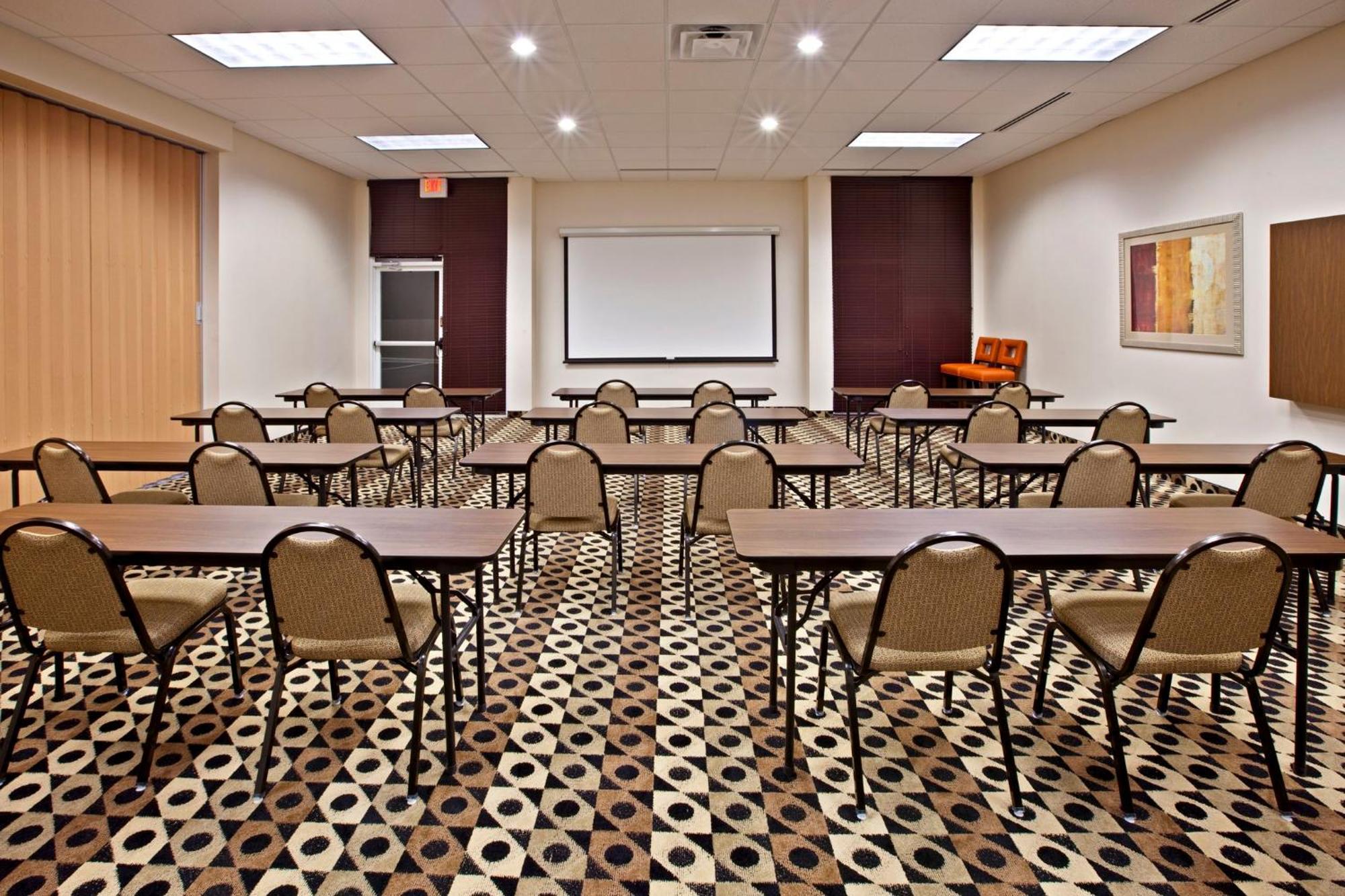 Holiday Inn Louisville Airport South By Ihg Exterior foto